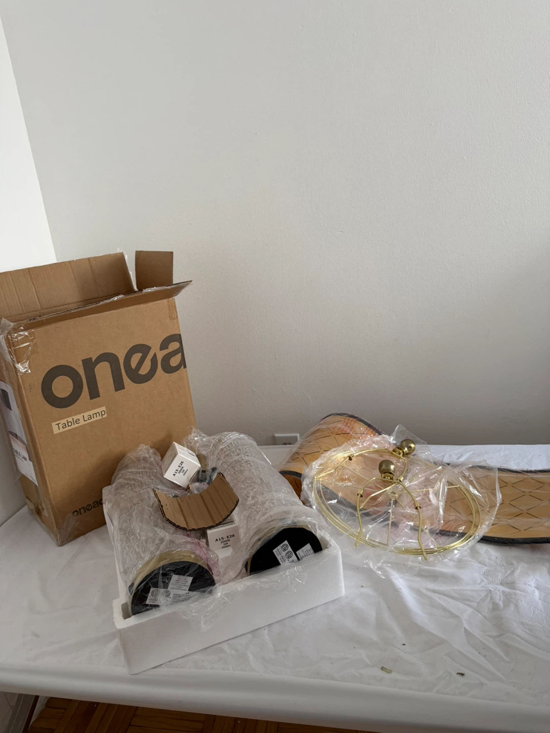 Oneach Table Lamp - New in Box - photo 2