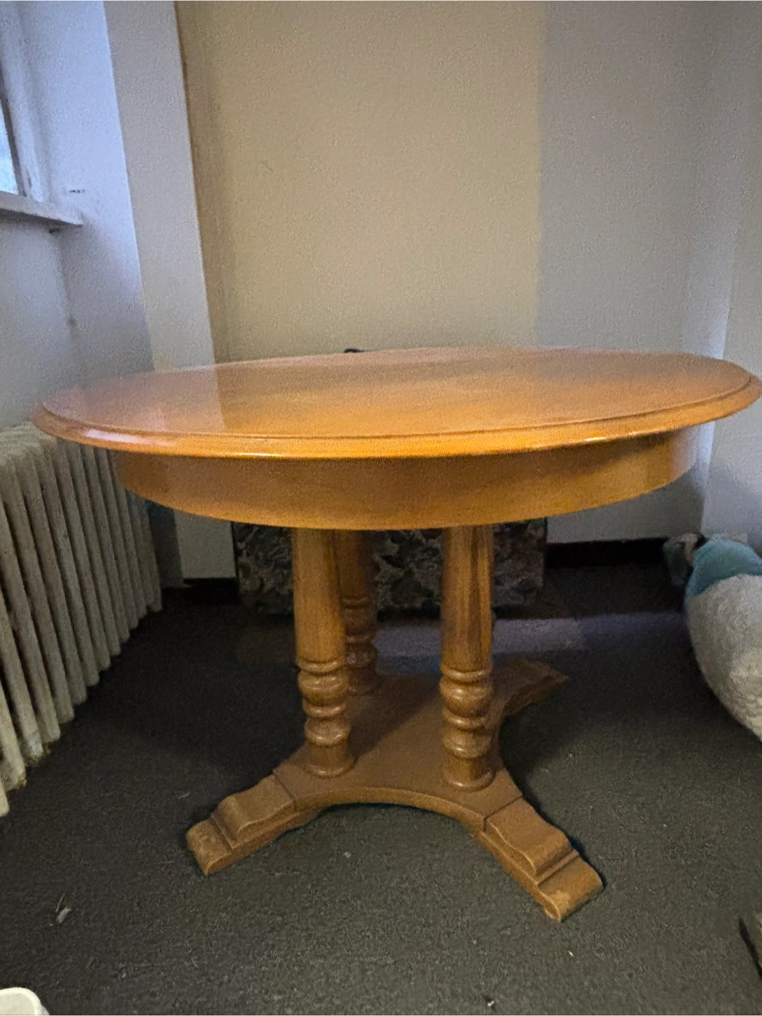 42” vintage round oak or maple table - great for diy - photo 2