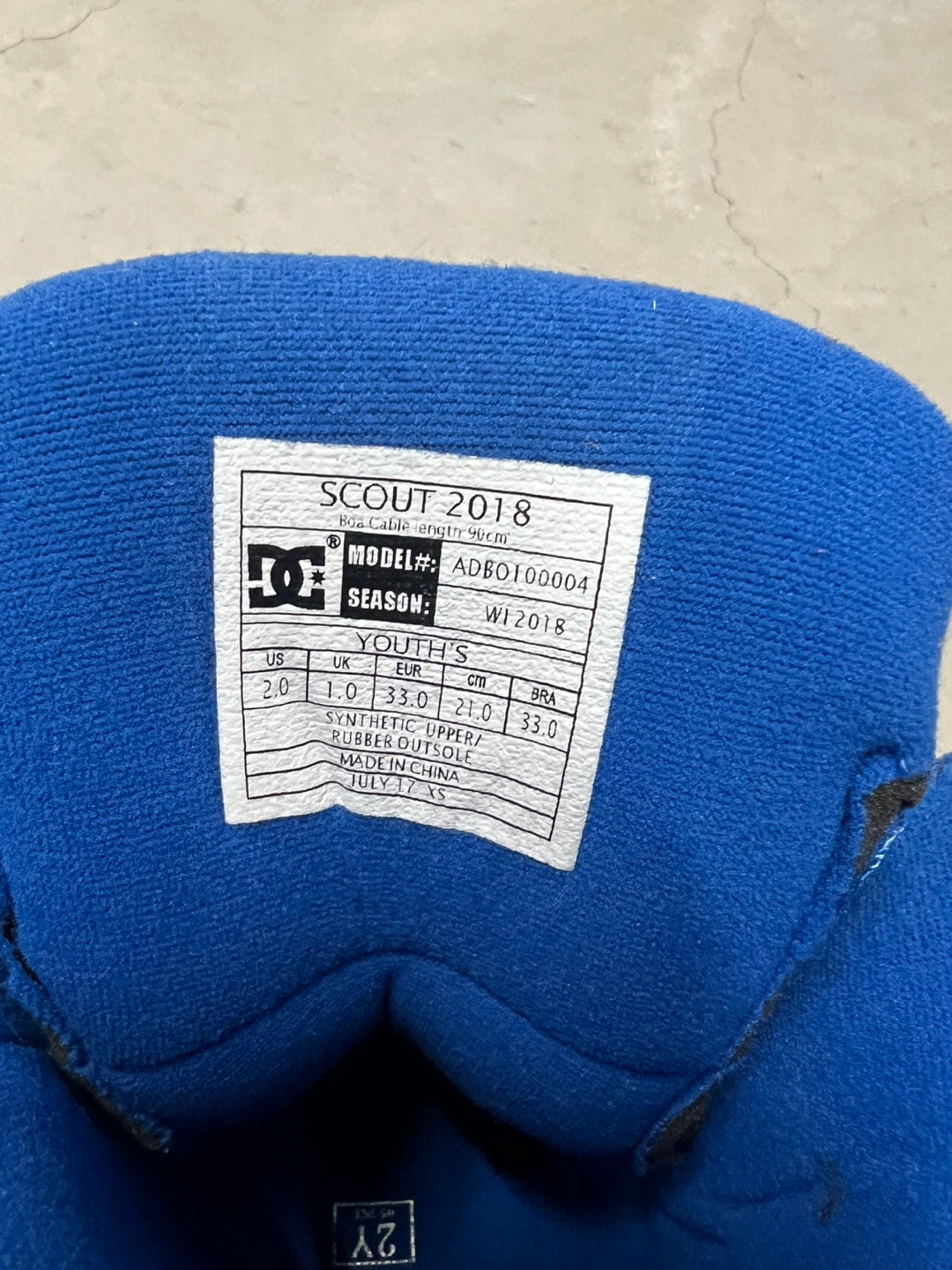 DC Scout Youth's Snowboard Boots - Size US 2.0 - photo 2