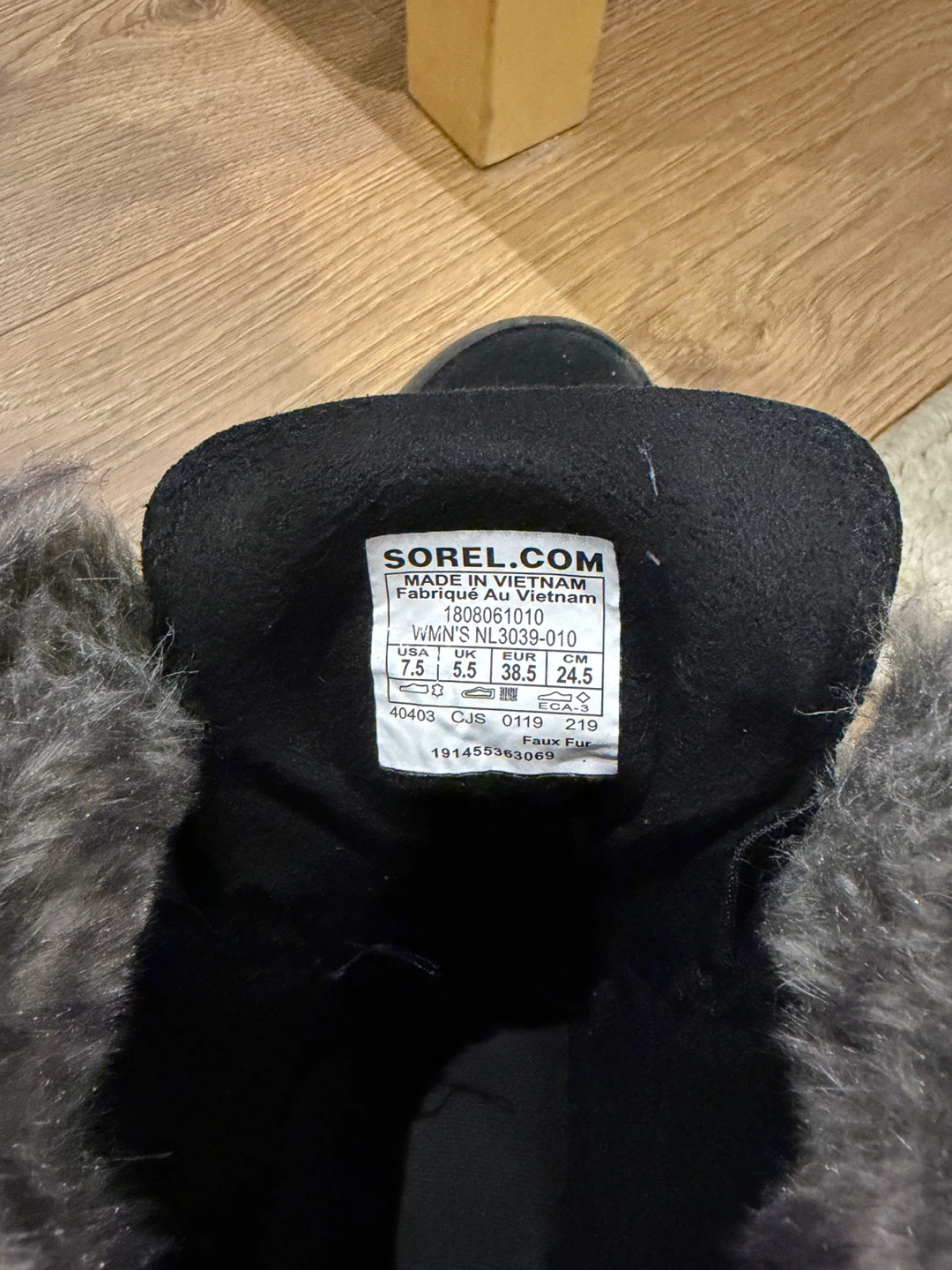 Sorel Winter Boots - Size 7.5 - photo 2