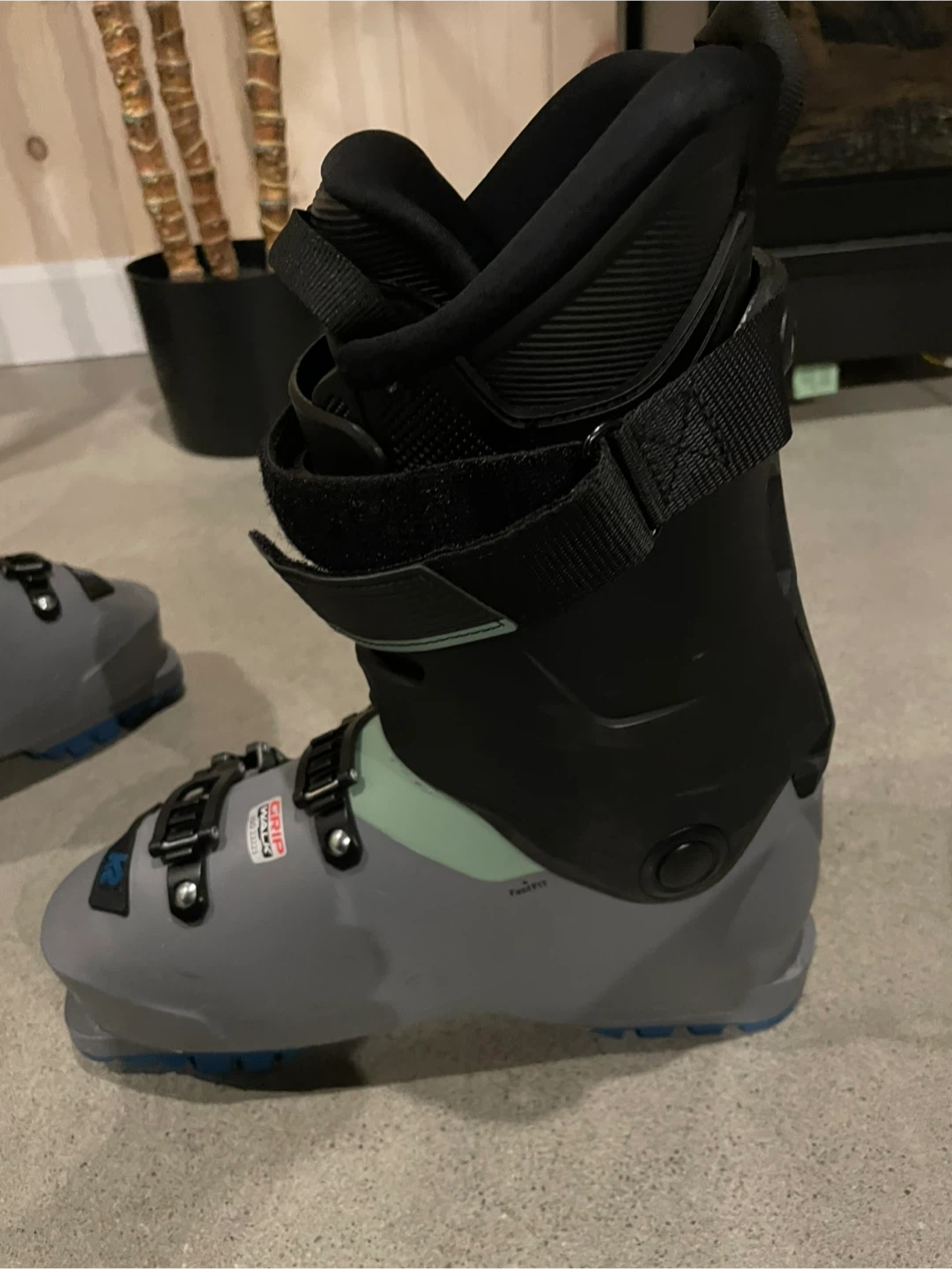 K2 Reverb Ski Boots Size 27.5 - photo 3