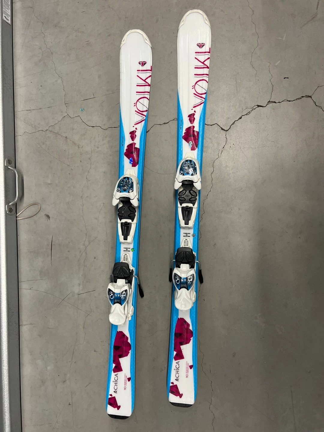 Volkl Chica Kids Skis - Size 110