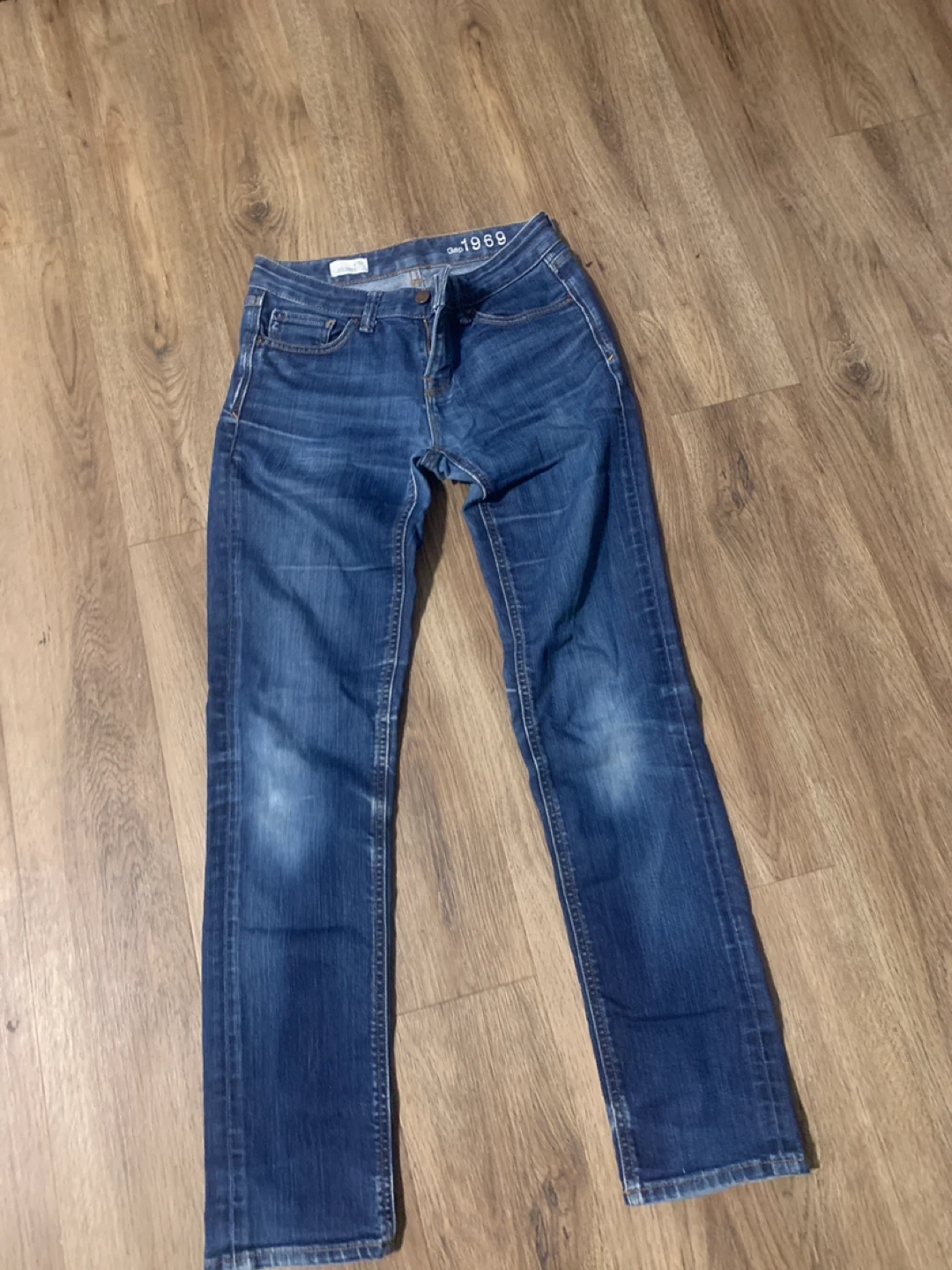 Gap 1969 Real Straight Jeans - Size 26