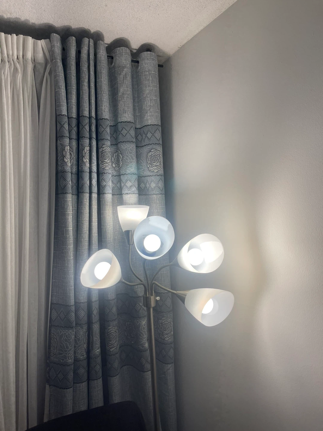 2 Grey Patterned Curtains - photo 2