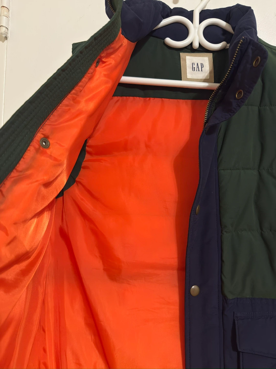 GAP Primaloft padded vest (men’s size M, navy/blue) - photo 3