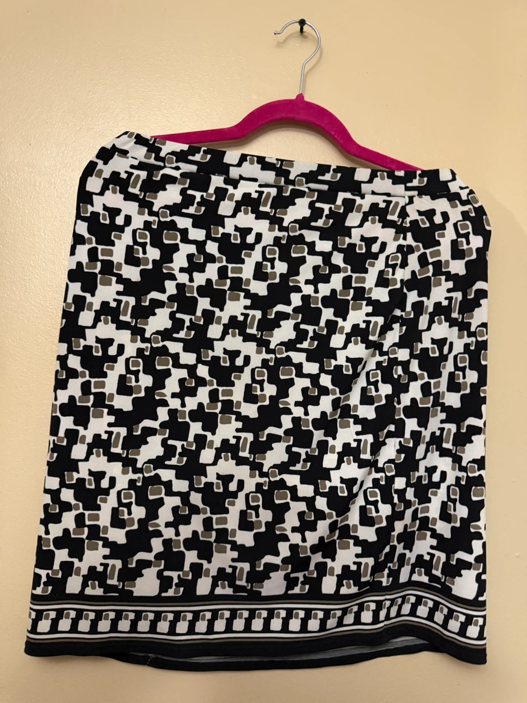 Max Studio Skirt Large