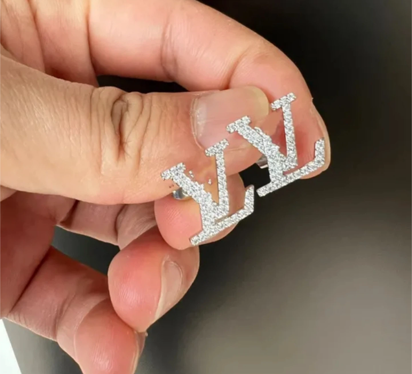 Silver Louis Vuitton LV Initial Earrings - photo 2