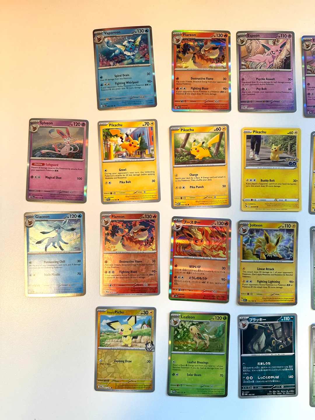 Pikachu and Eevee Cards - photo 2