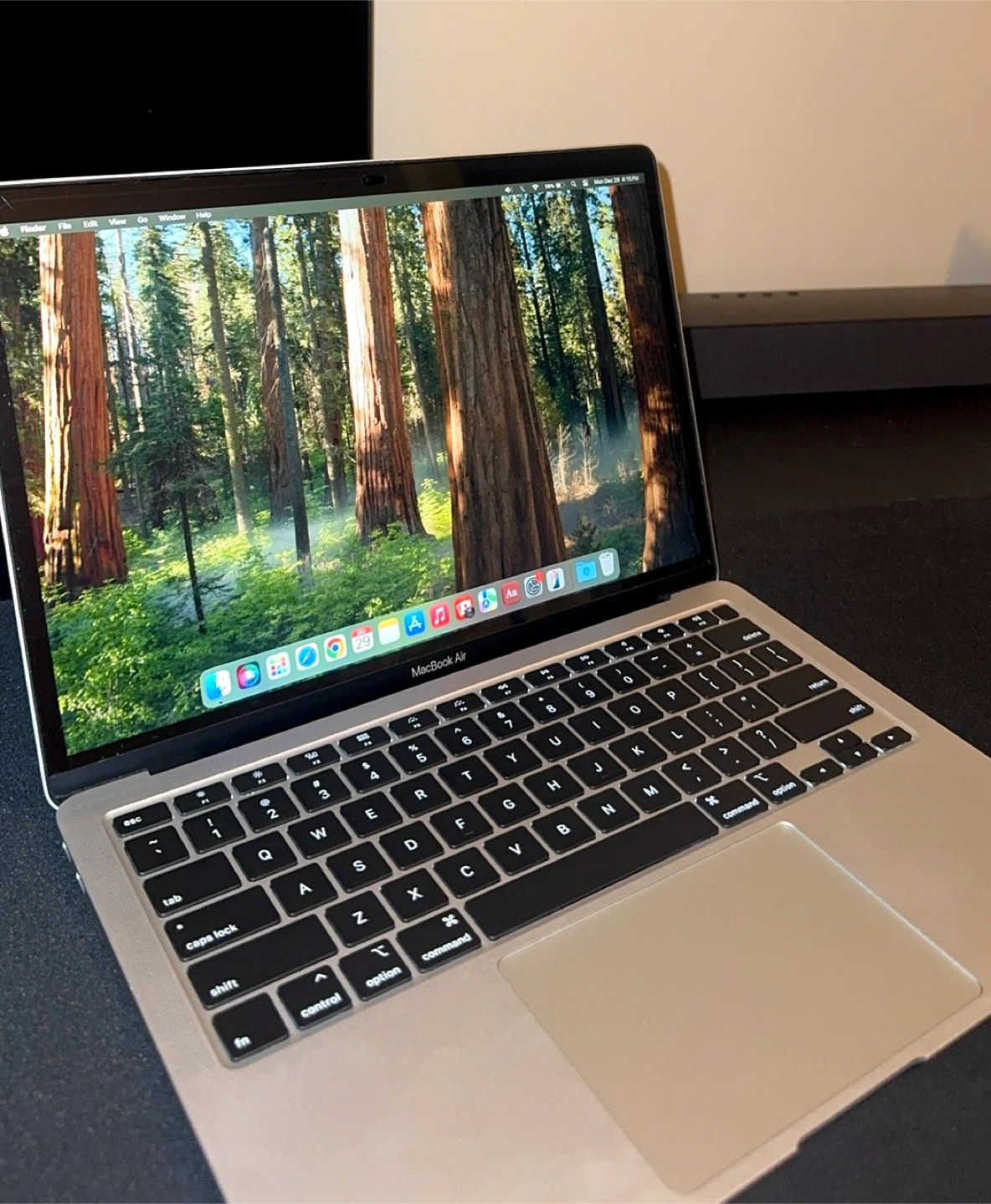 macbook air 2020 (256GB)
