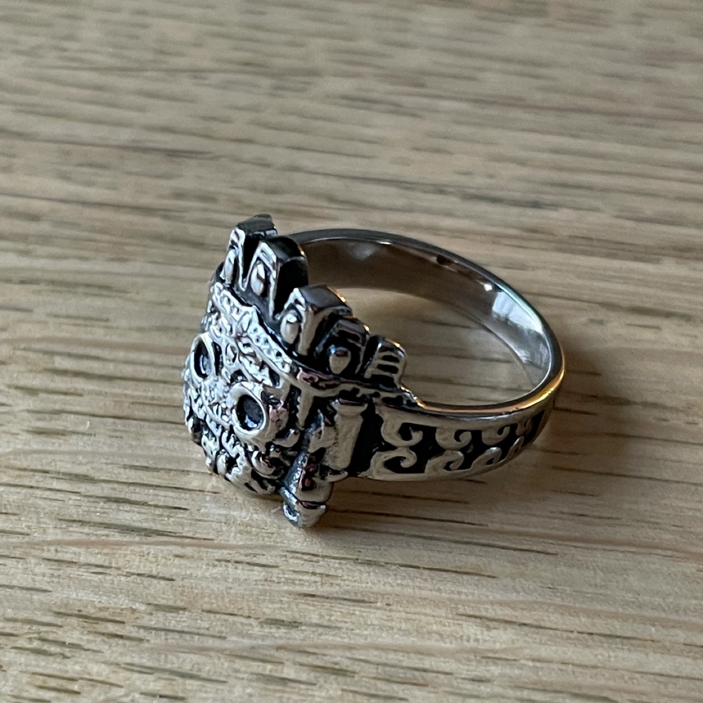 Totem mask stainless steel ring (size 11.5) - photo 3
