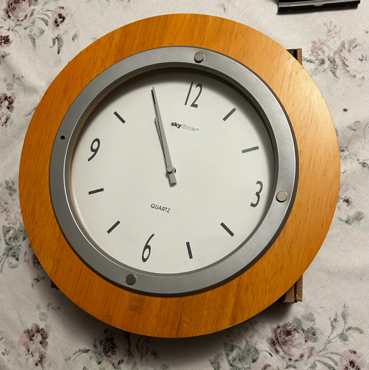 Skytimer Quartz Wall Clock