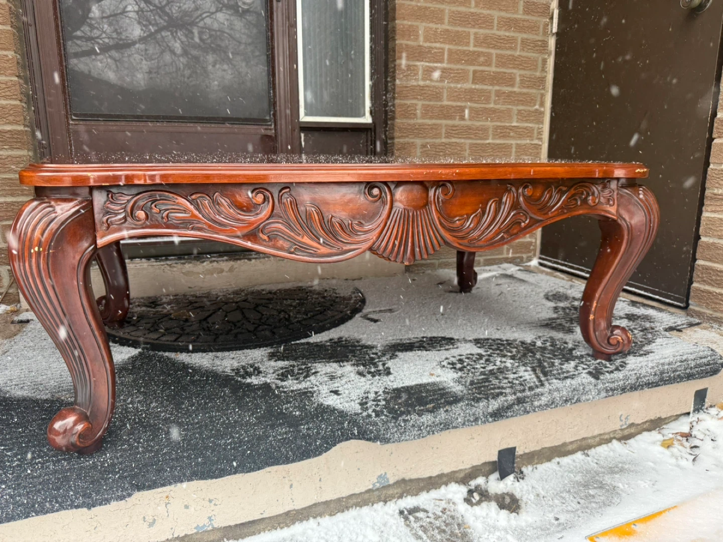 Ornate Wood Coffee Table - photo 5