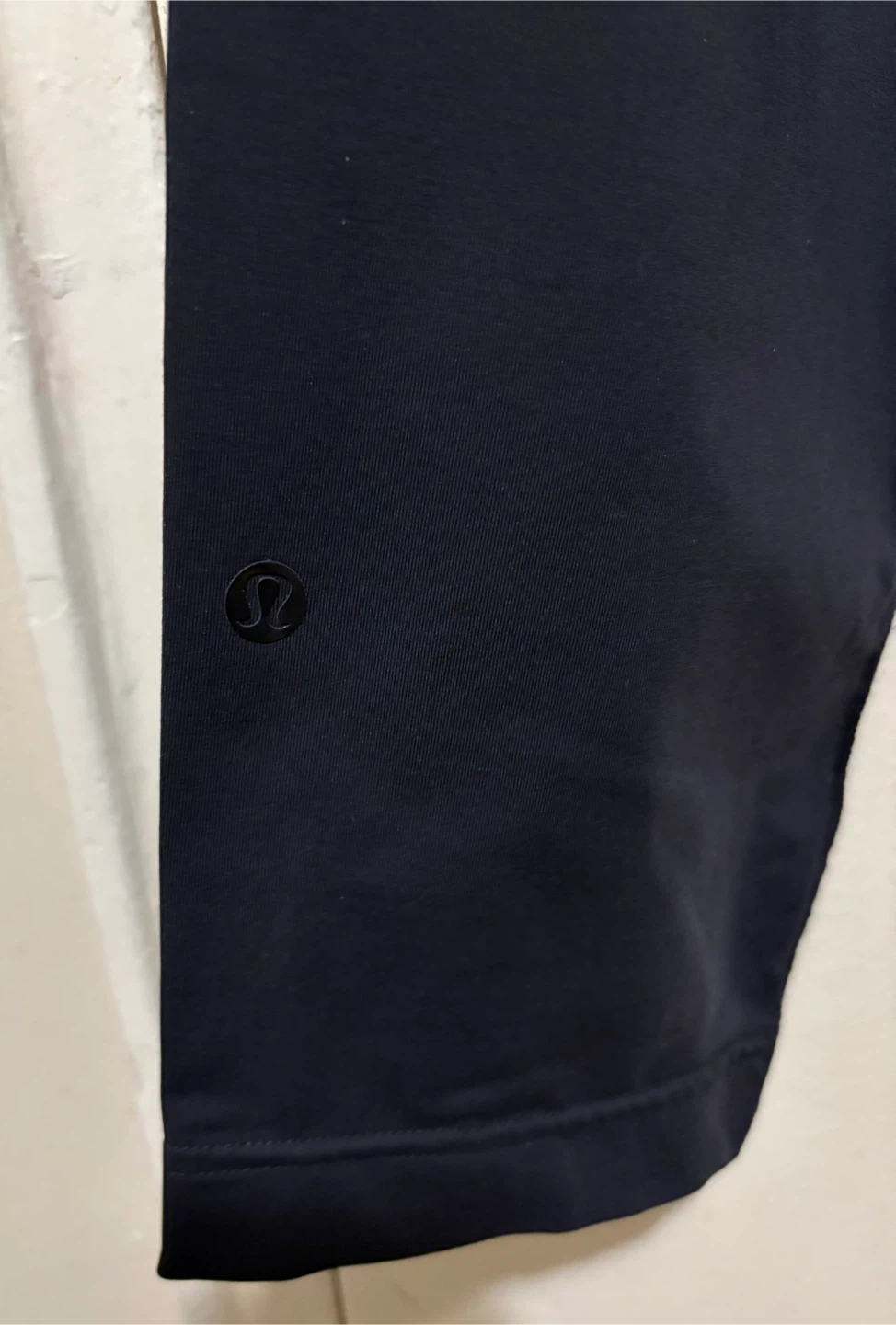 Women’s Lululemon Black Pants- Size 4 - photo 3