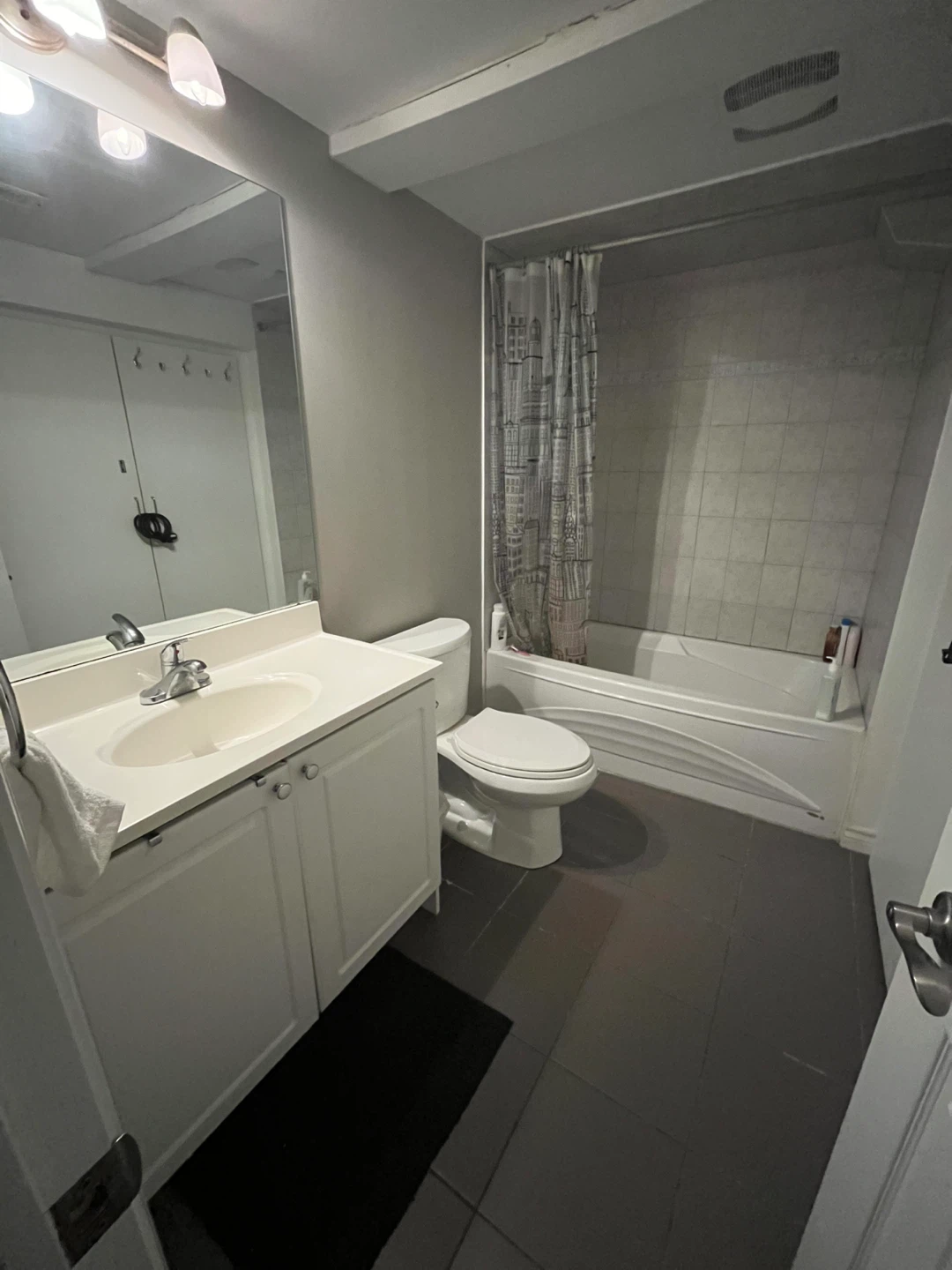 Private room for rent!! - photo 4