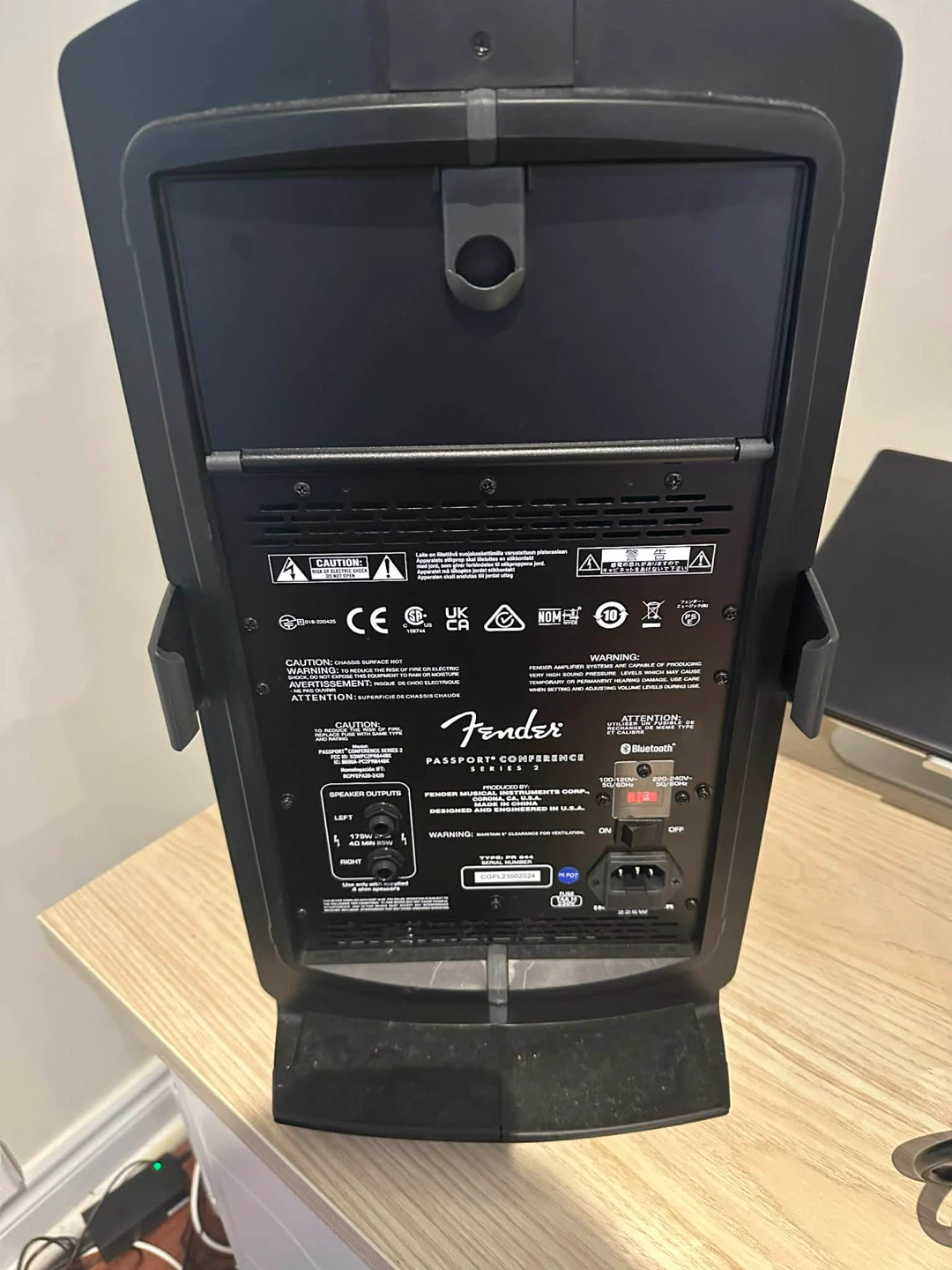Fender Passport Conference Series 2 Portable PA System - photo 2
