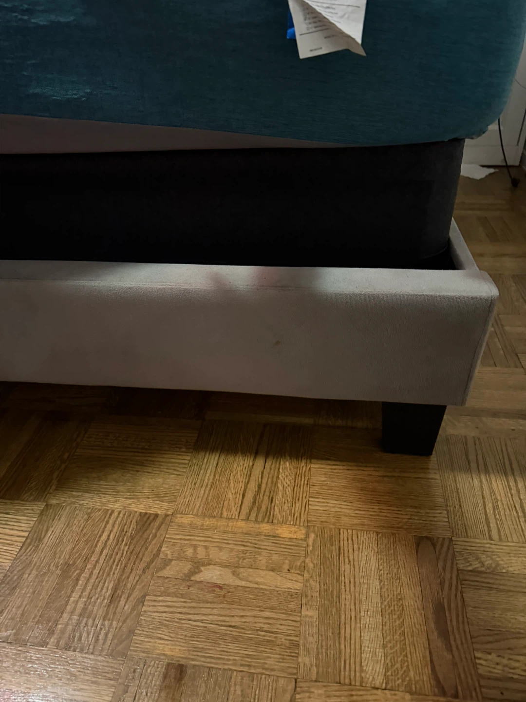 Upholstered Bed Frame queen size with box and frame the heater - photo 5