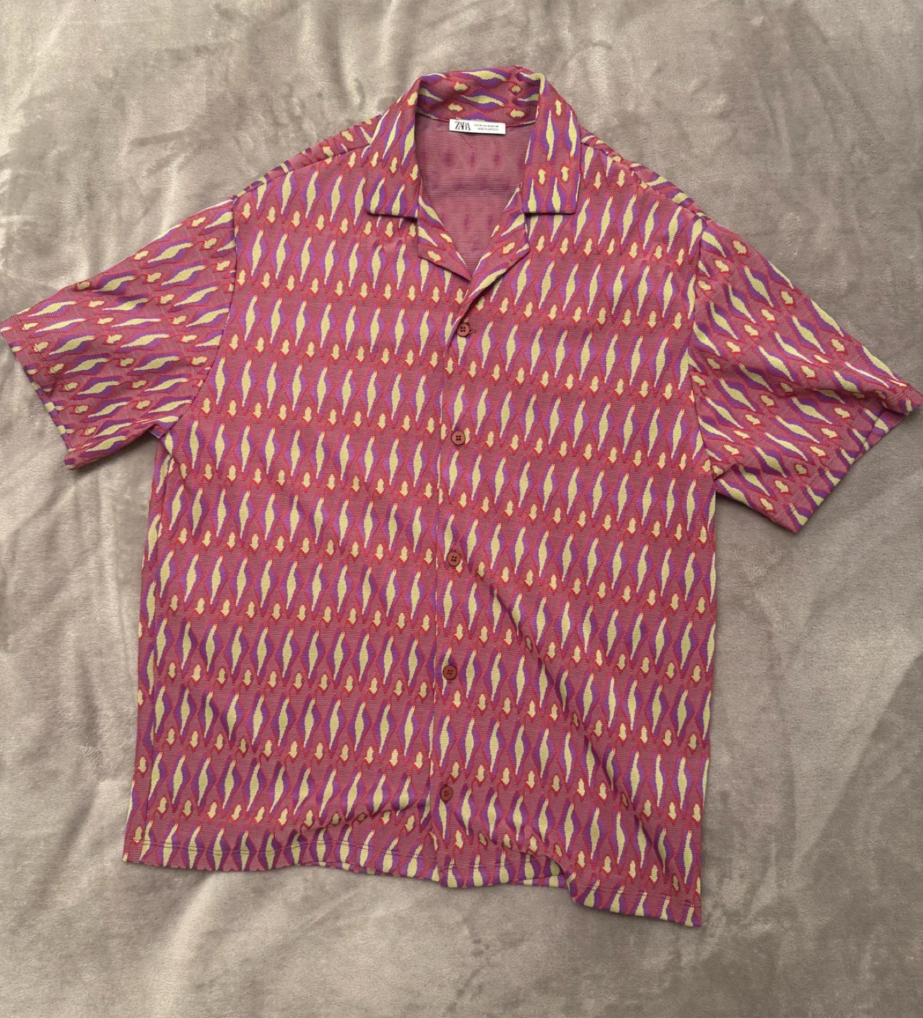 Zara Patterned Shirt - Size M