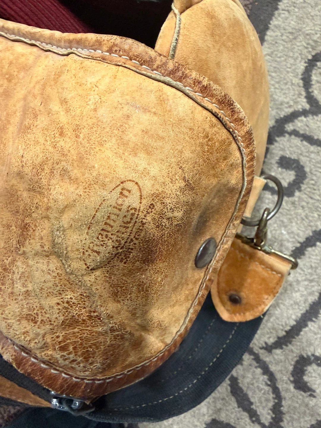 Vintage Reunion blues leather Trumpet Bag - photo 2