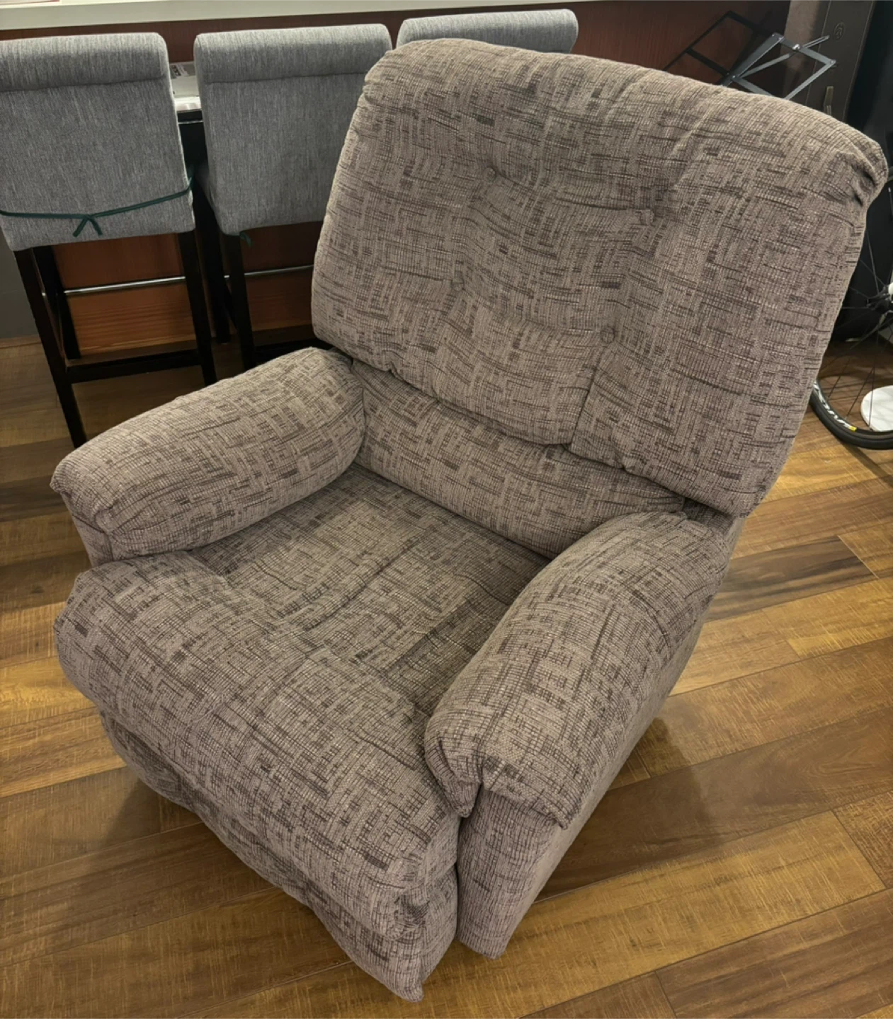 Comfortable Grey Brown Recliner