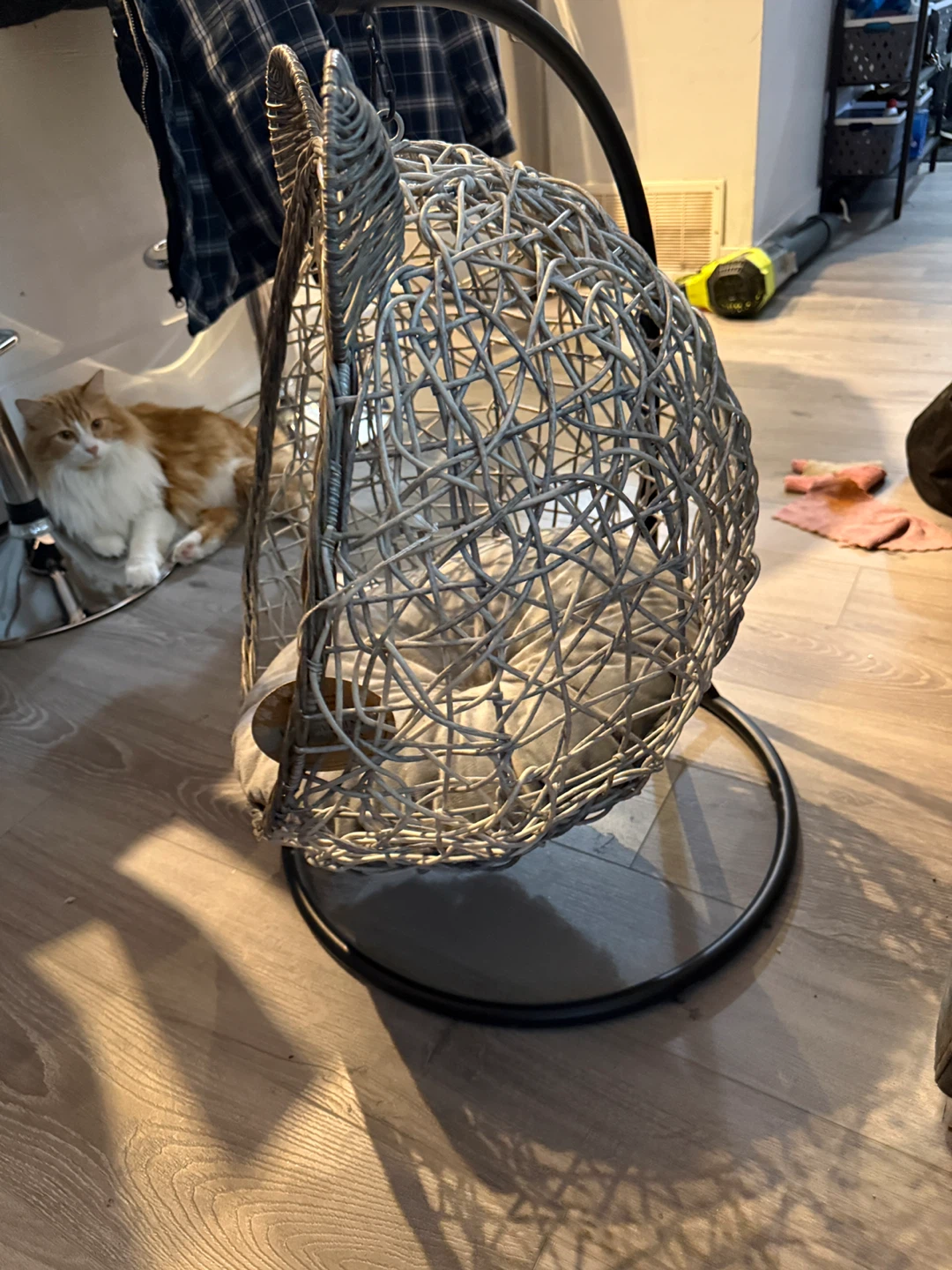 Anthurium Cat Egg Chair - photo 2
