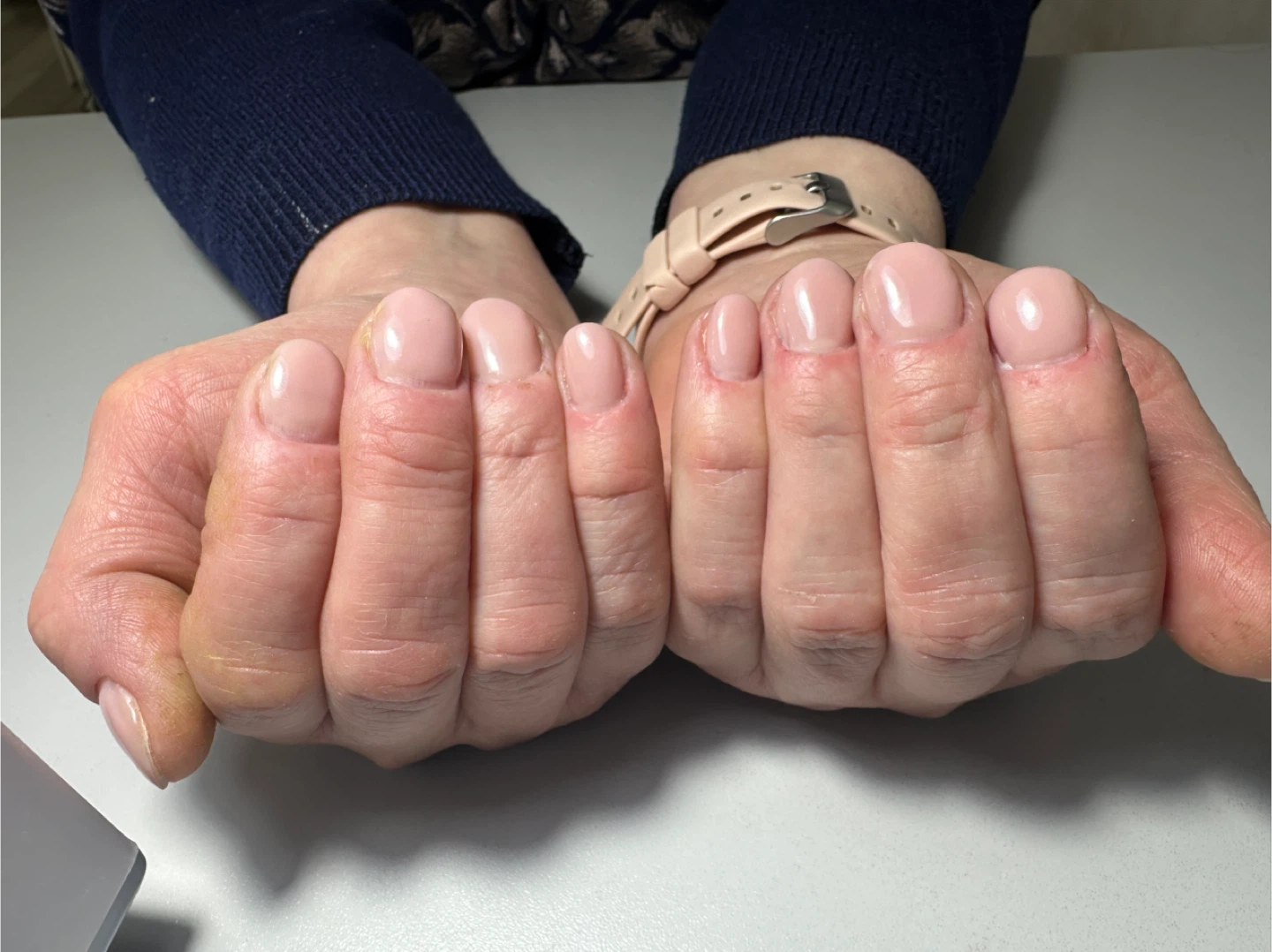 Nails technician - photo 4