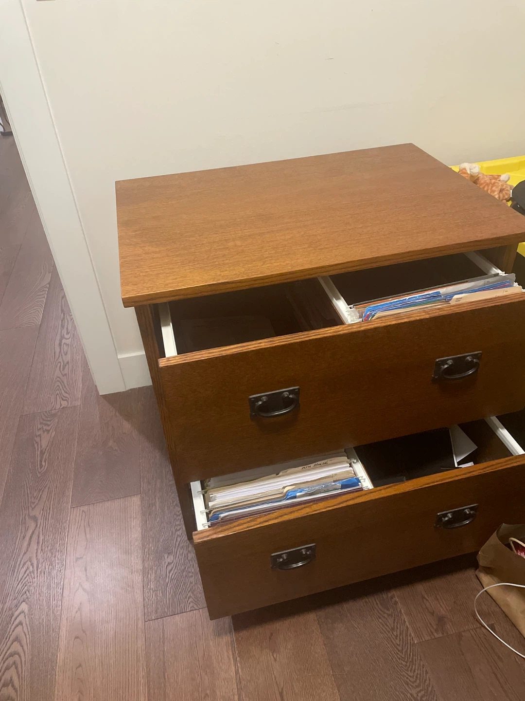 Solid oak mission style Filing Cabinet - photo 2