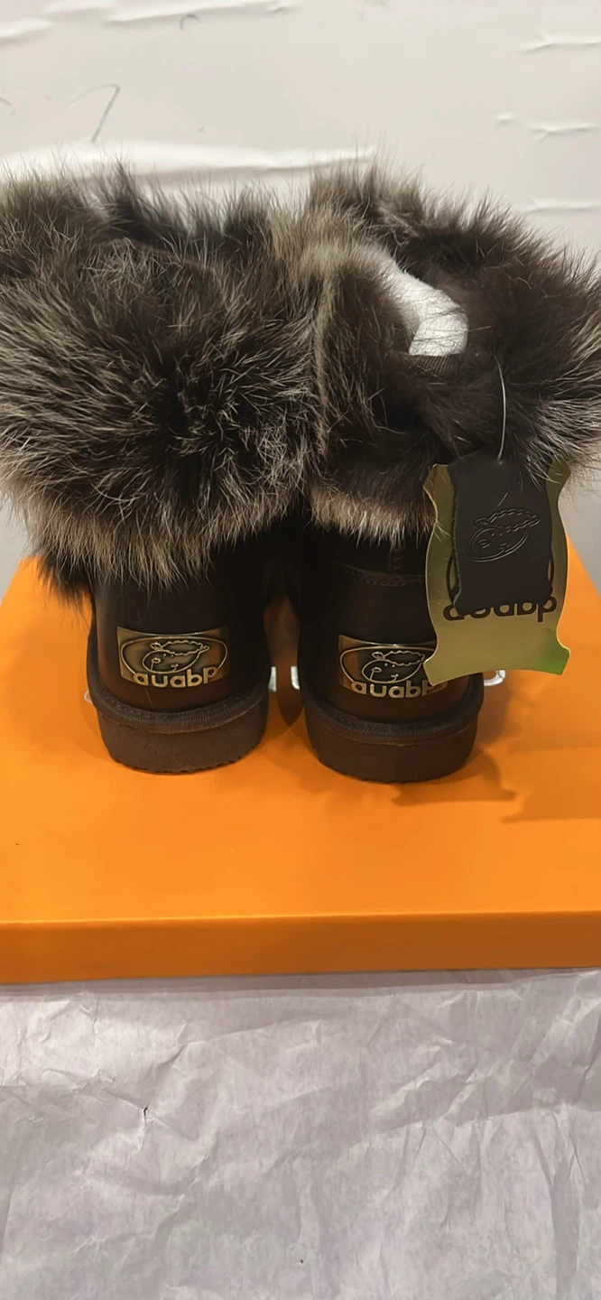 Winter Boots Size 5 - photo 2