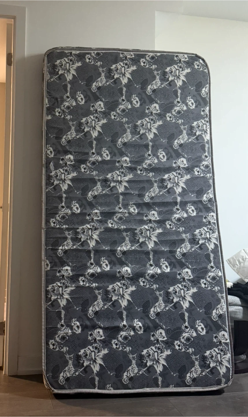 Twin Mattress - Floral Pattern