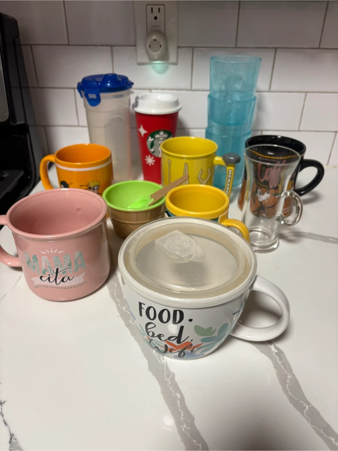 Mixed Kitchenware Lot - Bowls, Plates, Mugs