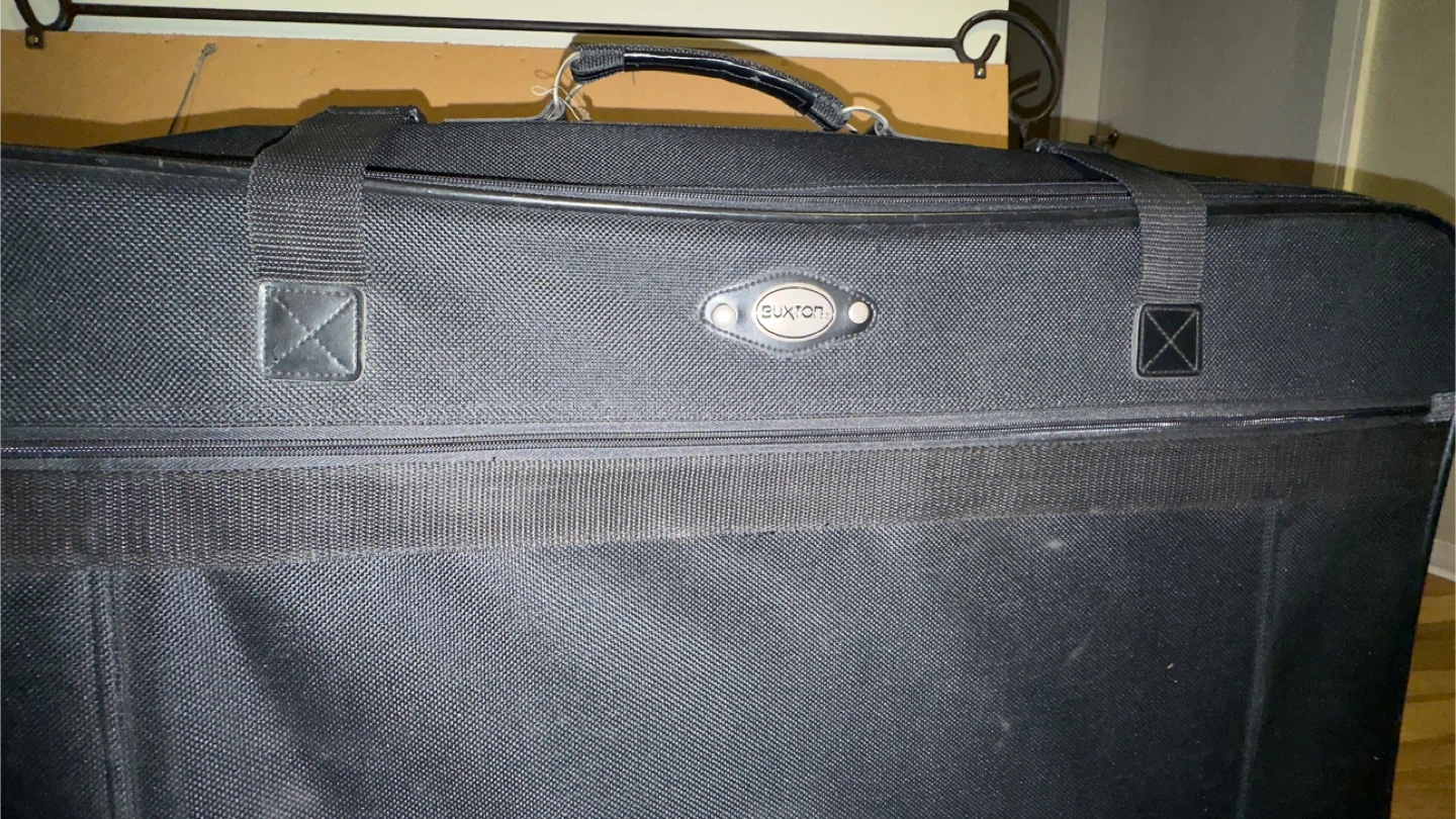 Buxton Black Wheeled Suitcase - photo 4
