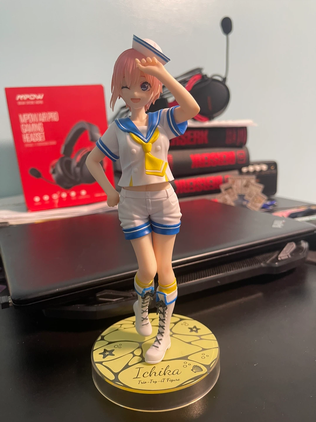 Multiple cute table anime Figures