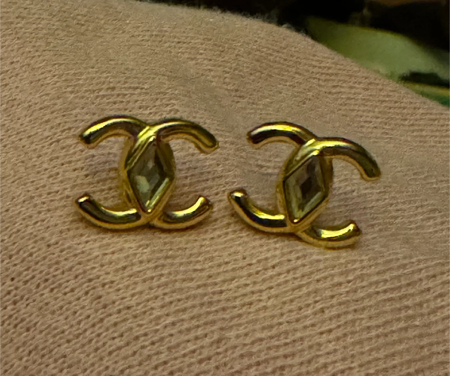 Chanel Gold Earrings - photo 4