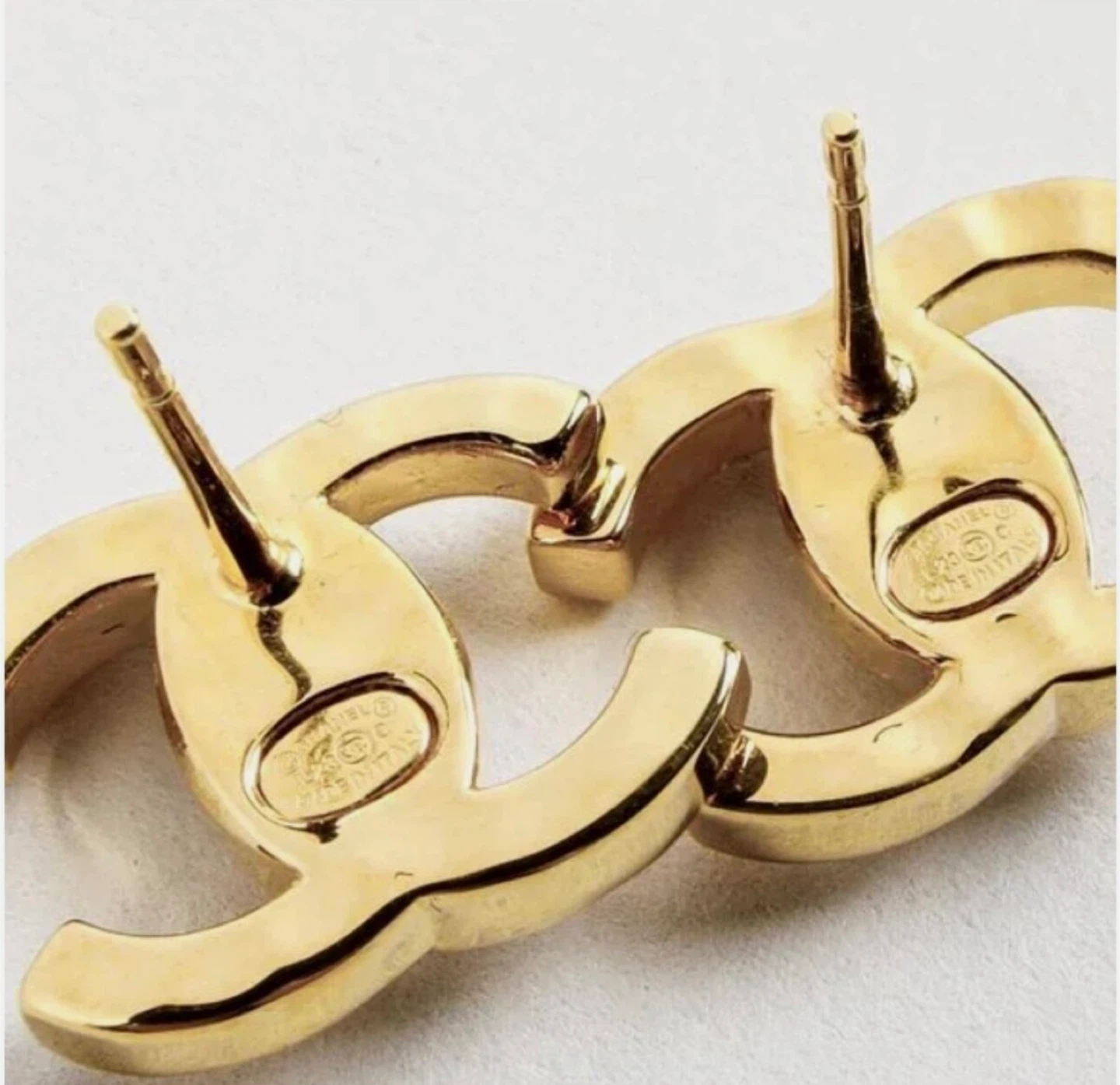 Chanel Gold Earrings - photo 3