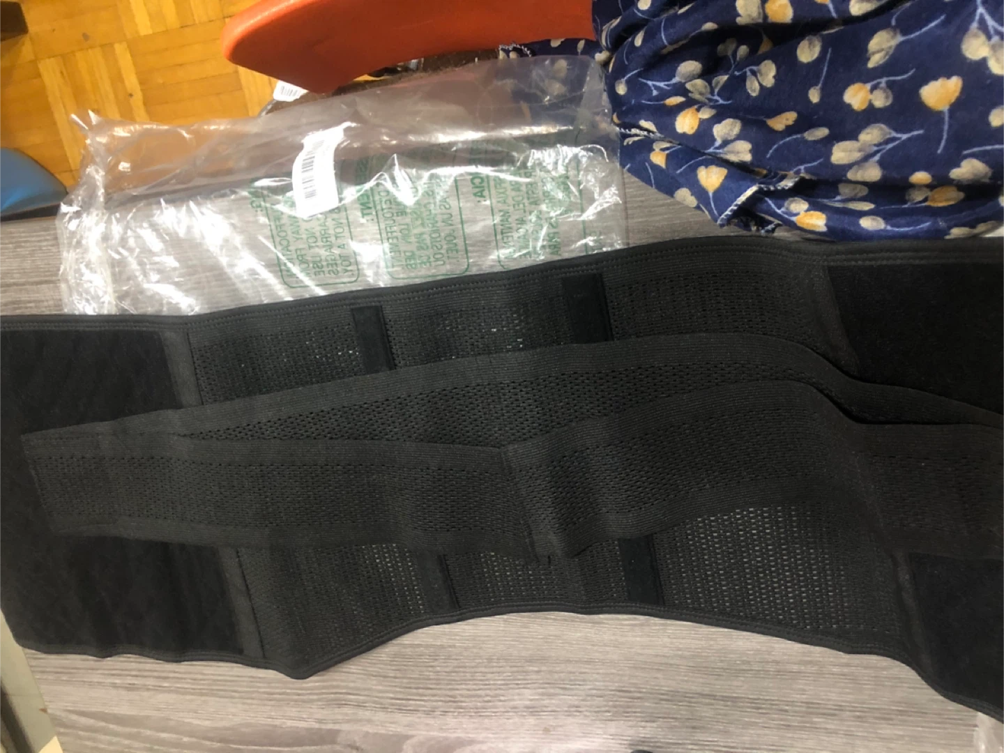 NEW-Black Waist Trainer Belt-Medium - photo 3