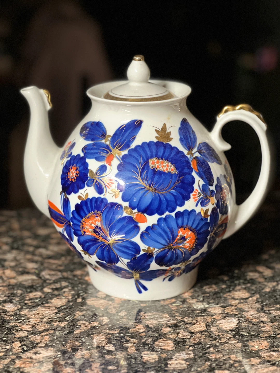 Vintage Floral Teapot with Cobalt Blue Flowers - photo 4