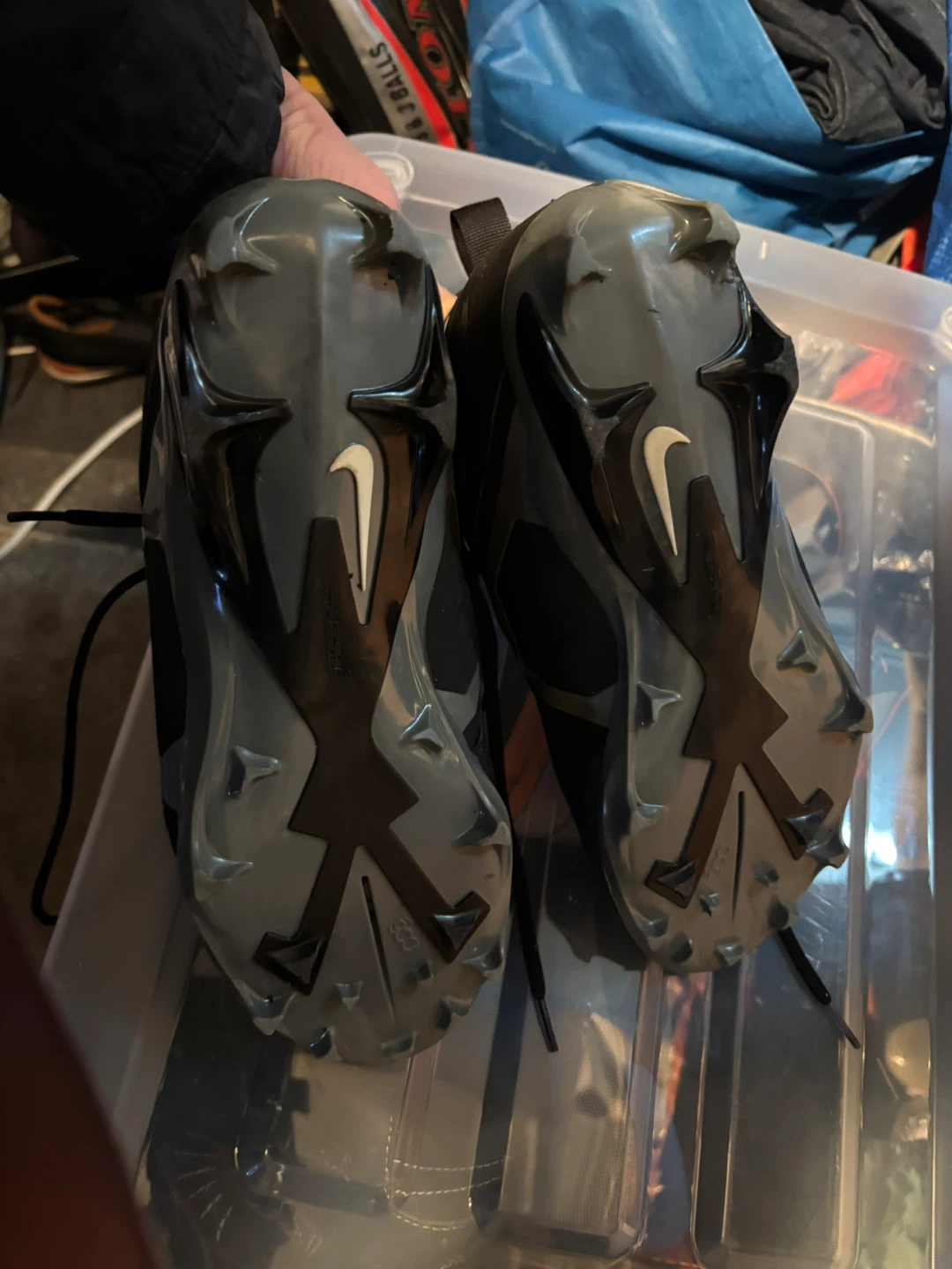 Soccer shoes for men - photo 4