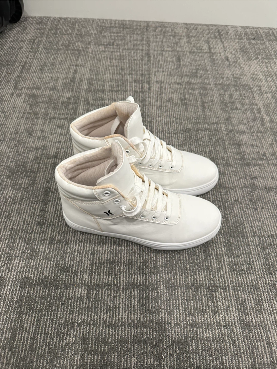 Hurley White High-Top Sneakers - photo 2
