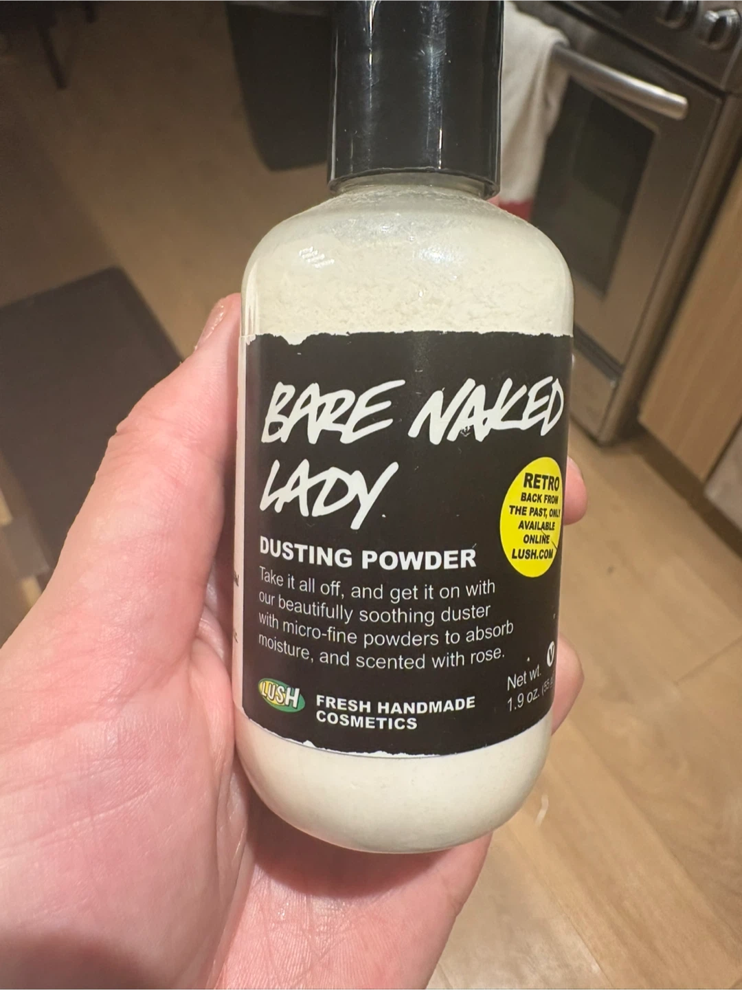 Lush Bare Naked Lady Dusting Powder