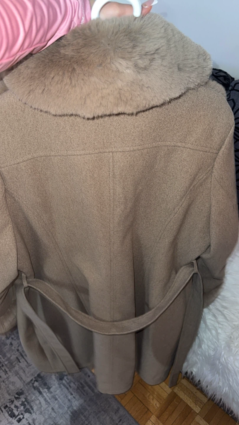 Tan Coat with Fur Trim - photo 2