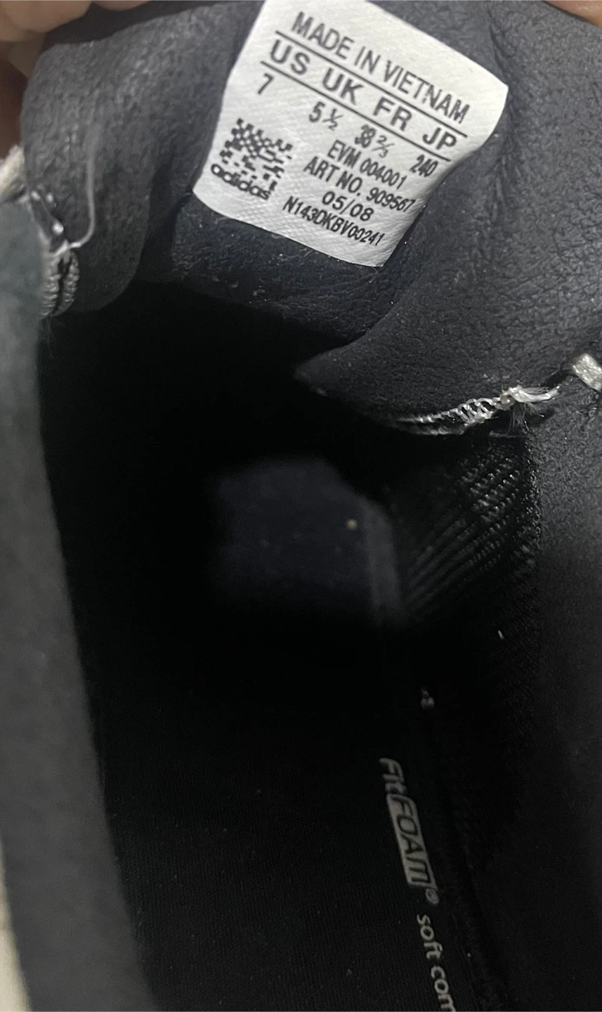 Indoor and outdoor soccer shoes - photo 3