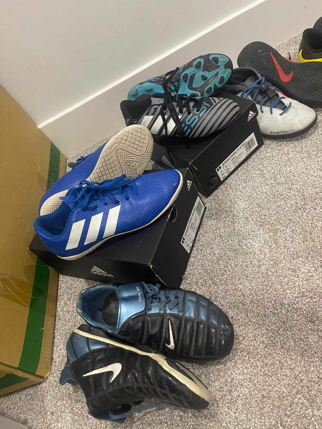 Indoor and outdoor soccer shoes - photo 5