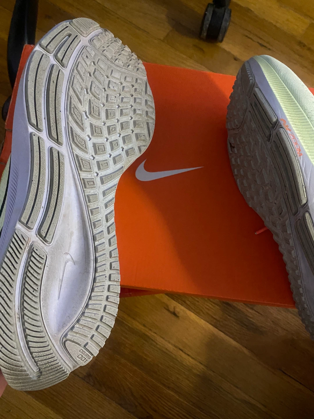 Nike Air Zoom Pegasus 38 - Size 9 US - photo 3