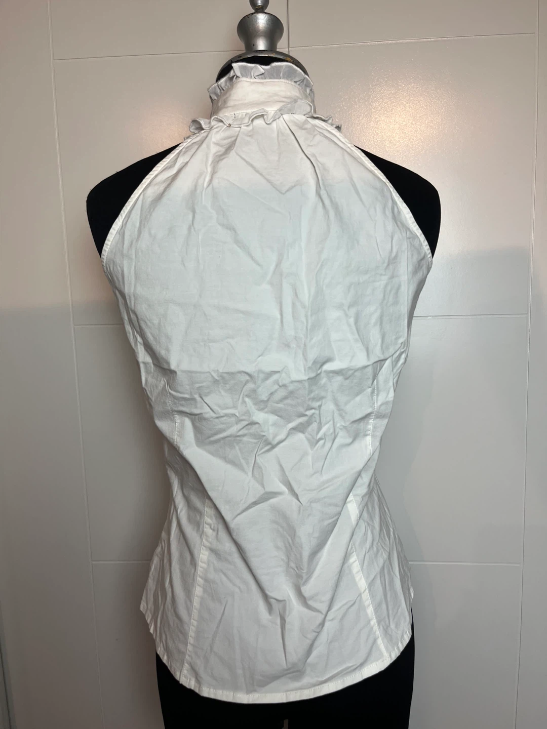 White Ruffle Sleeveless Blouse Size XS/S - photo 2