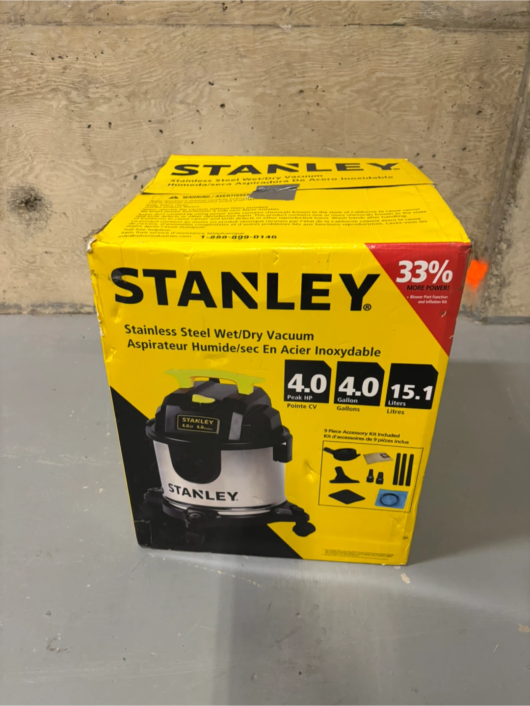 Stanley 4 Gallon Stainless Steel Wet/Dry Vacuum