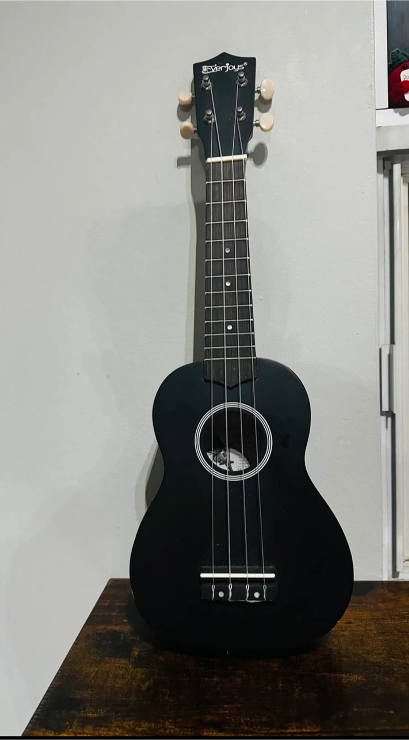Everjoys Black Ukulele - photo 2