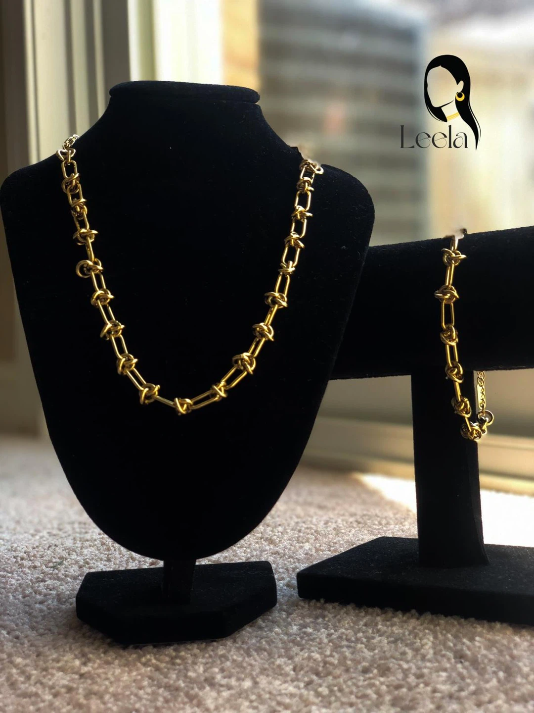 Gold Chain Necklace & Bracelet Set