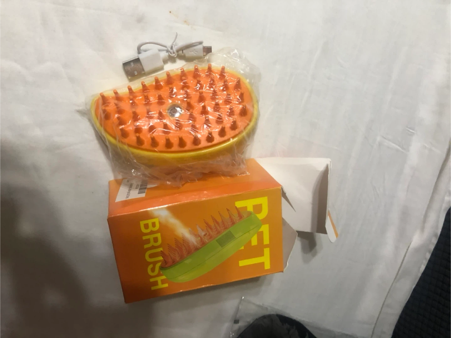 NEW-Pet Spray Massage Brush - photo 4
