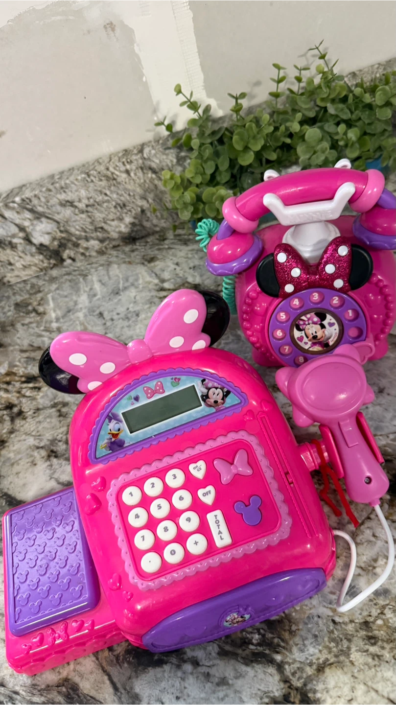 Minnie Mouse Cash Register & Rotary Phone