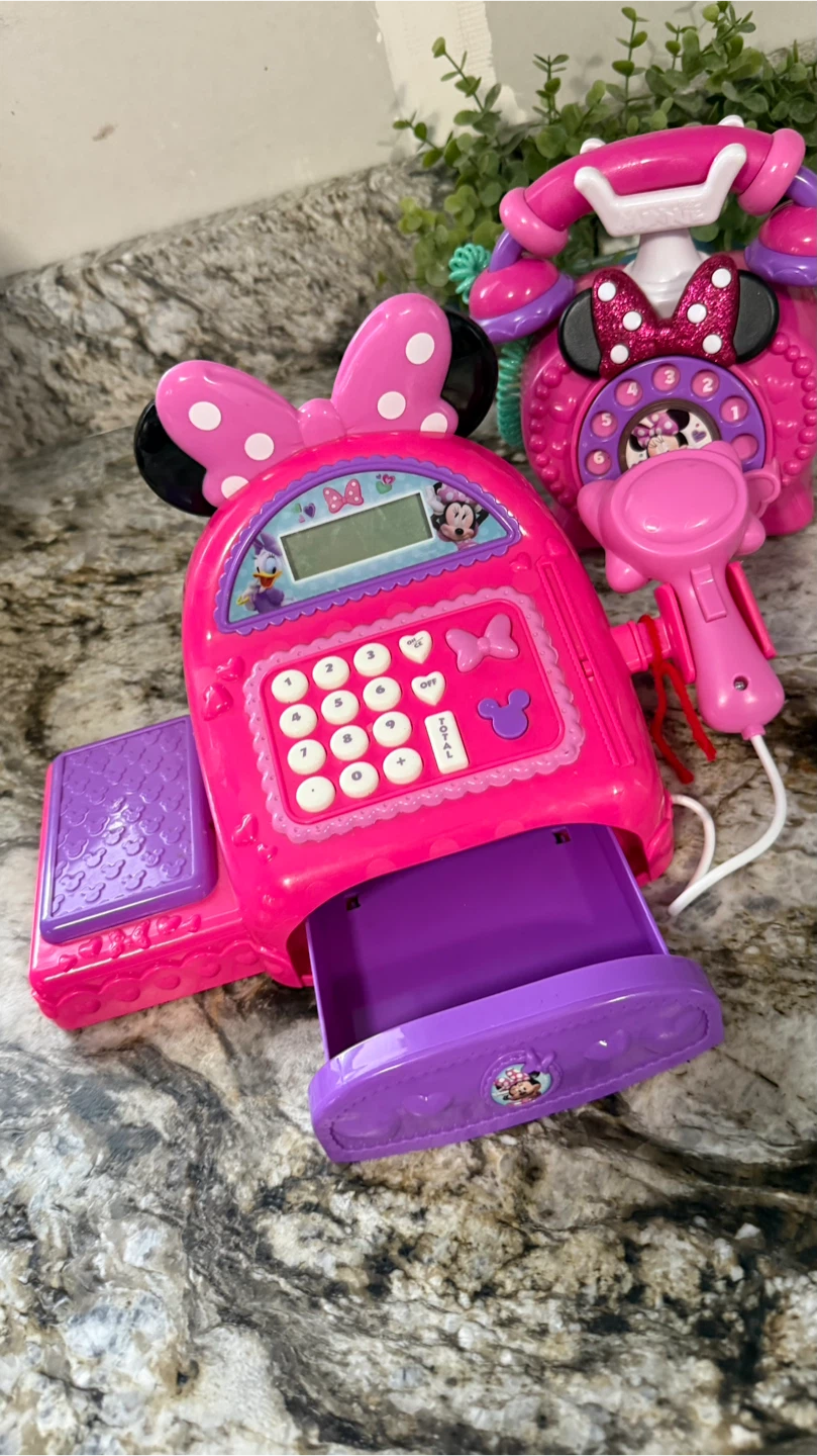 Minnie Mouse Cash Register & Rotary Phone - photo 2