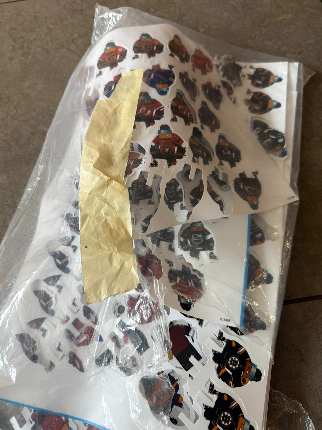 NHL Table Hockey Game - photo 2